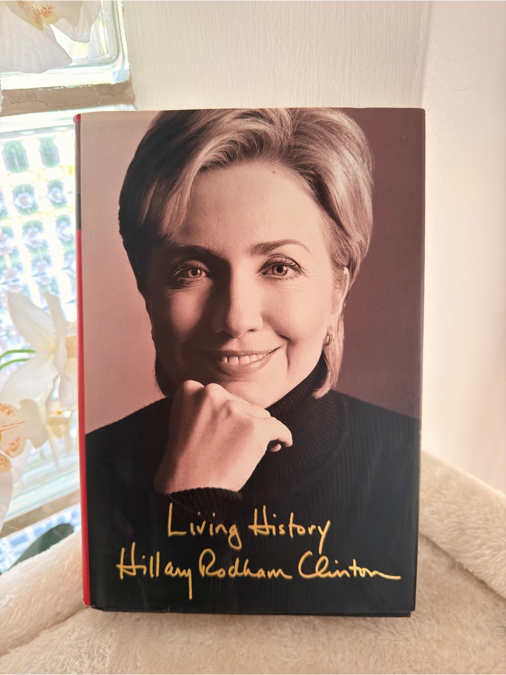 Hilary Clinton Living History Hardcover Book Cover